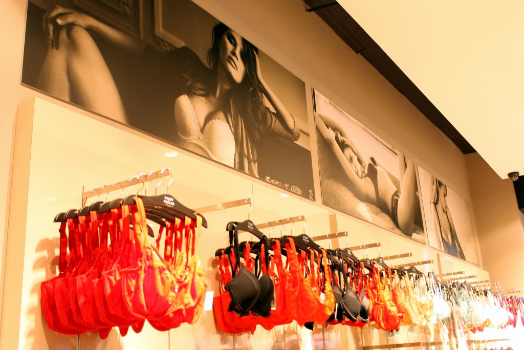 Rigby & Peller Harrogate Shop Floor