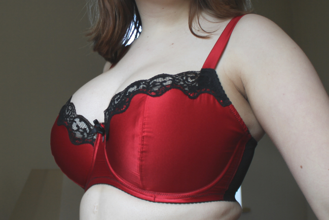 Classique Bra Bosom Galore 30GG