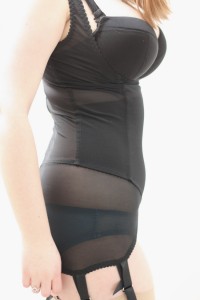 Kiss Me Deadly Vargas Cupless Dress Review