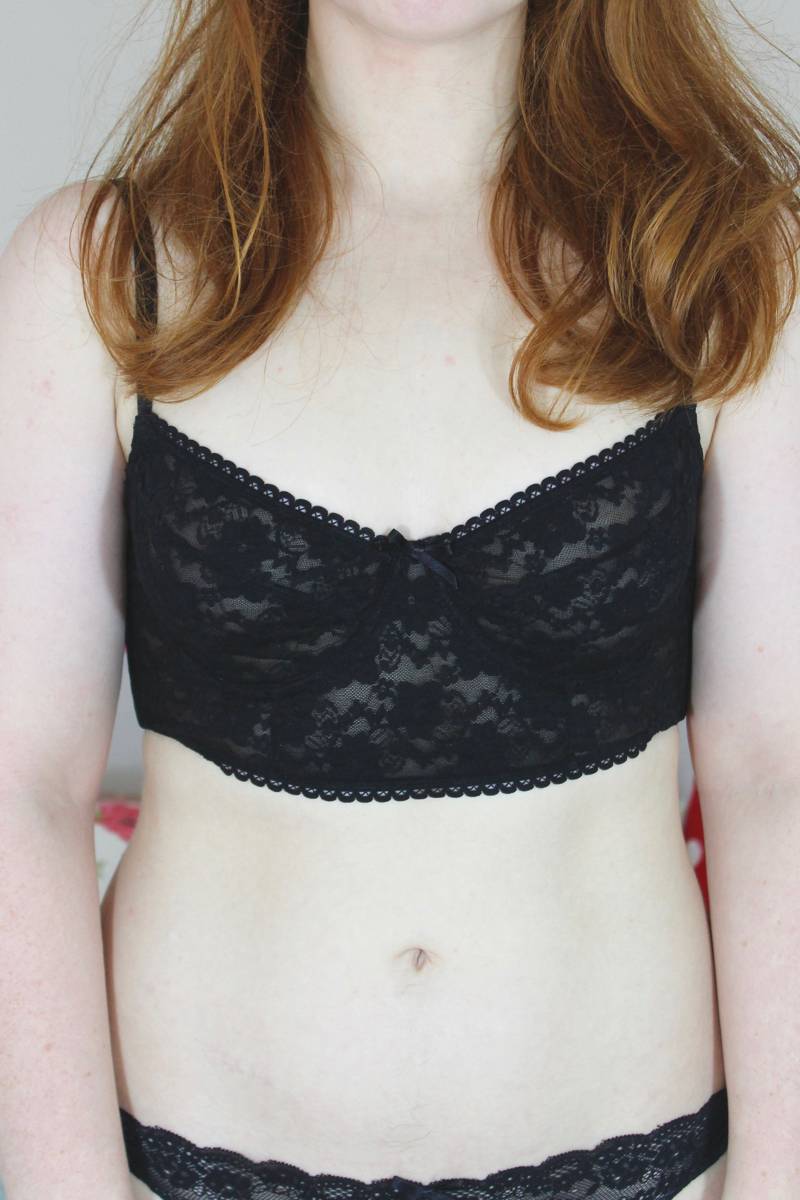 Lucy Black Lace Longline bra