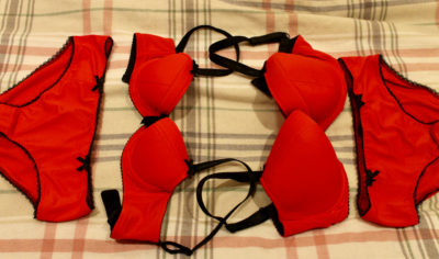 Wellfitting Liftsational Extra Deep Plunge review