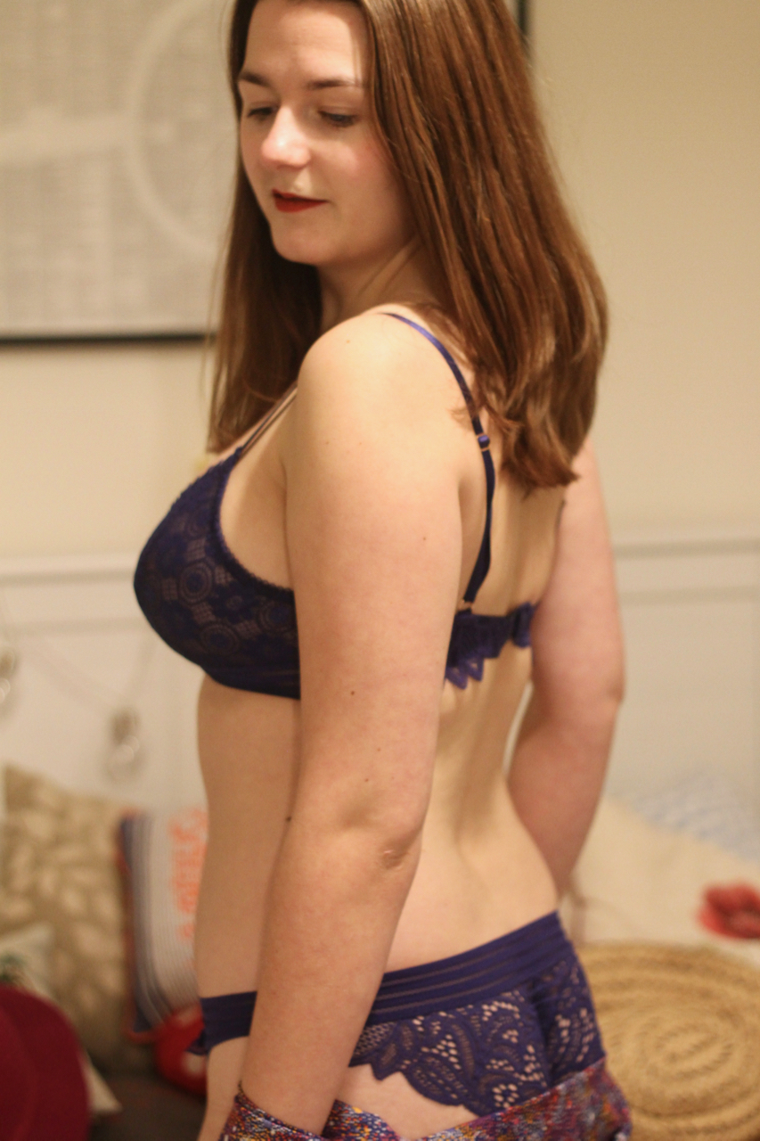 Lepel Charlie Triangle Bra & briefs review - Big & Little Cup review