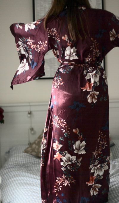 ASOS Rita DD+ bralette review and Primark maxi kimono robe